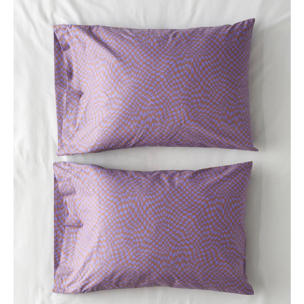 BAGGU Trippy Checker Pillowcase Set